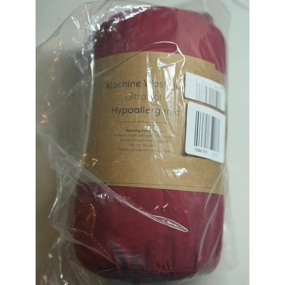 NEW! Casual Comfort iEnjoy King&Cal King 3PC Premium Duvet Cover Set Red